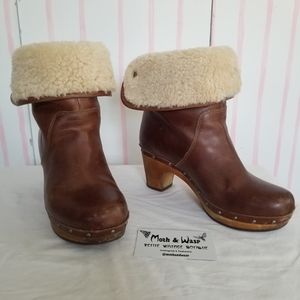 SOLD🌈Ugg Shearling Fold Over Boots